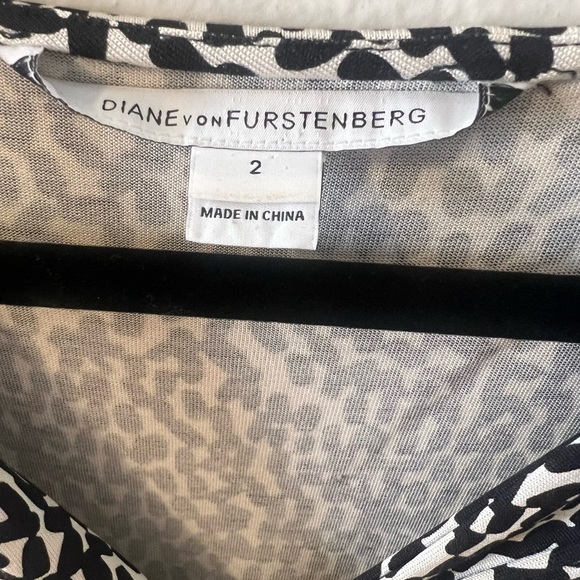 DVF Diane Von Furstenburg Natalie Silk dress - Picture 6 of 12